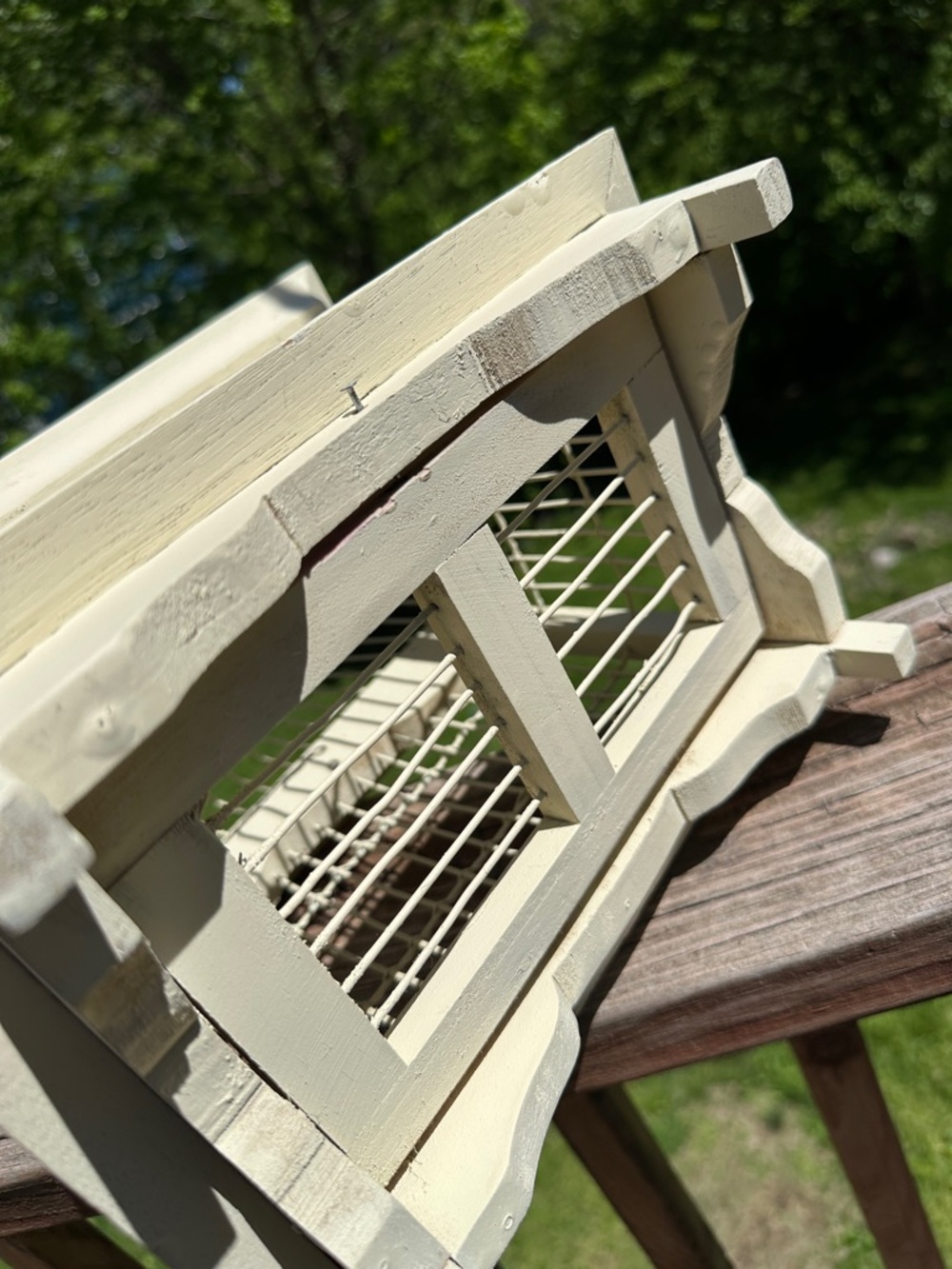 Vintage Cream Color wood and wire Decorative Birdcage - Picture 7 of 8